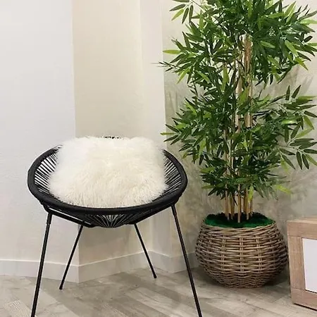 Letty's House Apartment *